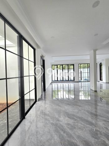 Ready to Use! Premium House LT 250m2 Desain Modern di Sektor 9-Bintaro Ready to Use! Premium House LT 250m2 Desain Modern di Sektor 9-Bintaro