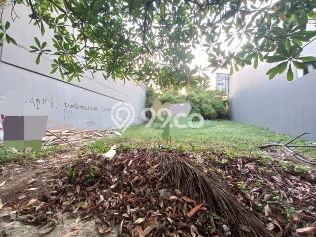 Tanah Dijual Lokasi Strategis di Jakarta Selatan dengan Luas 409m2 Tanah Dijual Lokasi Strategis di Jakarta Selatan dengan Luas 409m2