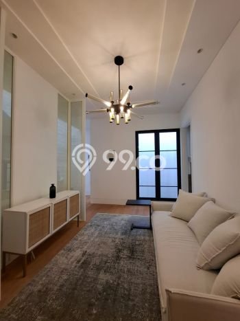 Rumah Luxury Modern Tanpa Renovasi di Pondok Indah Jakarta Selatan Rumah Luxury Modern Tanpa Renovasi di Pondok Indah Jakarta Selatan