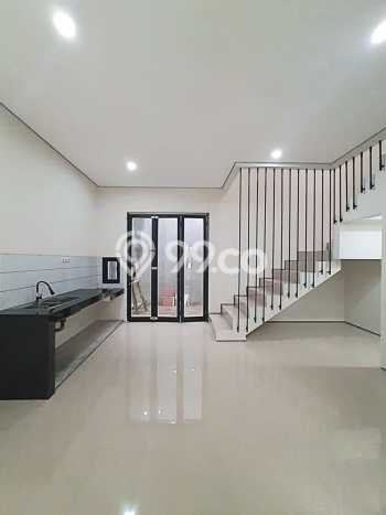 Dijual Hunian Rumah Nyaman 3 KT di Sektor 5-Bintaro, Jakarta Selatan Dijual Hunian Rumah Nyaman 3 KT di Sektor 5-Bintaro, Jakarta Selatan