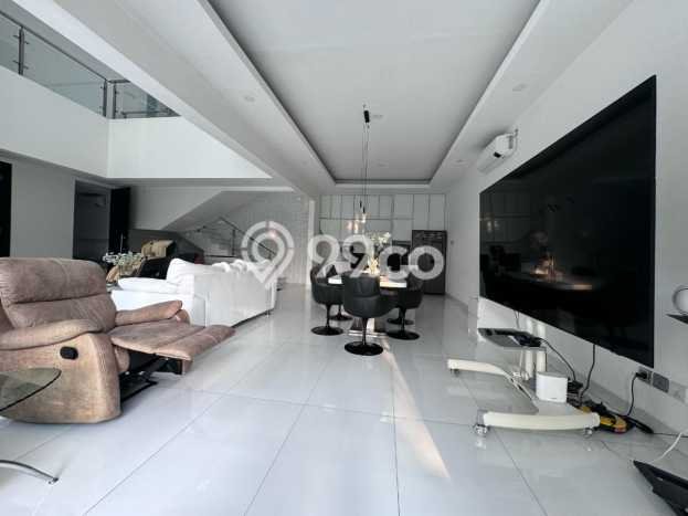 Jual Rumah Luas Elegan Dengan View Cantik di Sektor 7-Bintaro, Tangerang Selatan Jual Rumah Luas Elegan Dengan View Cantik di Sektor 7-Bintaro, Tangerang Selatan