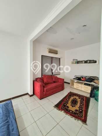 Dijual Hunian Rumah Terawat 3 Kamar di Sektor 5 - Bintaro, Tangerang Selatan Dijual Hunian Rumah Terawat 3 Kamar di Sektor 5 - Bintaro, Tangerang Selatan