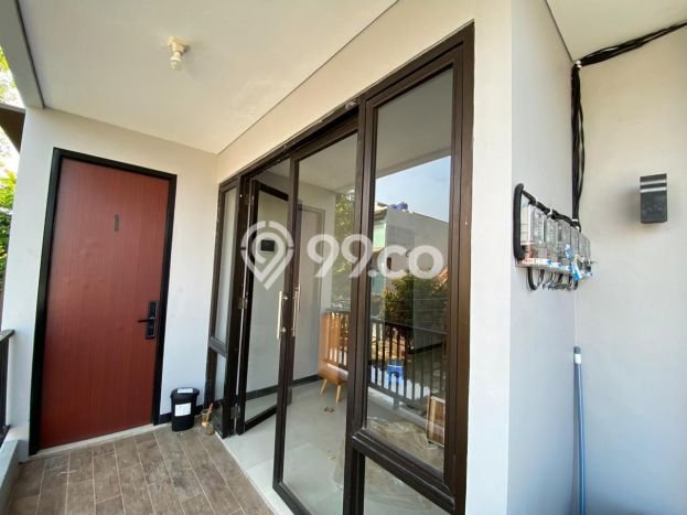 For Sale! Premium House LT 136m2 Desain Elegan di Sektor 5-Bintaro For Sale! Premium House LT 136m2 Desain Elegan di Sektor 5-Bintaro