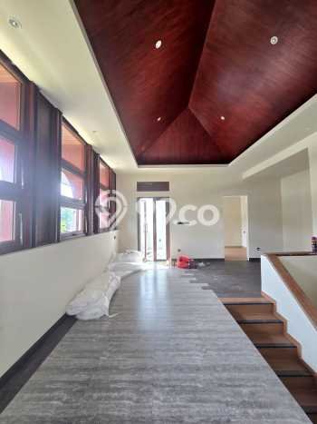 Jual Rumah Luas Elegan Dengan View Eksklusif di Sektor 9-Bintaro, Tangerang Selatan Jual Rumah Luas Elegan Dengan View Eksklusif di Sektor 9-Bintaro, Tangerang Selatan