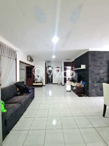 Dijual Hunian Rumah Terawat 3 Kamar di Sektor 5 - Bintaro, Tangerang Selatan Dijual Hunian Rumah Terawat 3 Kamar di Sektor 5 - Bintaro, Tangerang Selatan