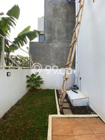 Rumah Kualitas Premium LT 65m² Akses Mudah di Kawasan Berkembang Petukangan, Jakarta Selatan Rumah Kualitas Premium LT 65m² Akses Mudah di Kawasan Berkembang Petukangan, Jakarta Selatan