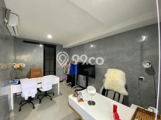 For Sale! Premium House LT 136m2 Desain Elegan di Sektor 5-Bintaro For Sale! Premium House LT 136m2 Desain Elegan di Sektor 5-Bintaro