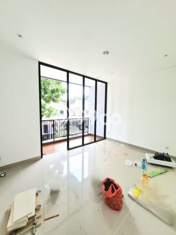 Rumah LT 72m² Lokasi Premium di Kawasan Elite Graha Bintaro, Jakarta Selatan Rumah LT 72m² Lokasi Premium di Kawasan Elite Graha Bintaro, Jakarta Selatan