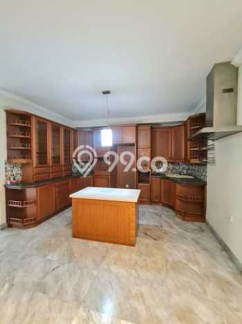 Jual Rumah Luas Megah Dengan View Cantik di Pondok Ranji, Tangerang Selatan Jual Rumah Luas Megah Dengan View Cantik di Pondok Ranji, Tangerang Selatan