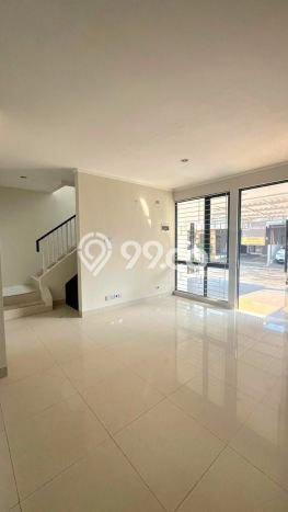 Dijual Rumah Mewah Megah Dengan View Eksklusif di Sektor 7-Bintaro, Tangerang Selatan Dijual Rumah Mewah Megah Dengan View Eksklusif di Sektor 7-Bintaro, Tangerang Selatan