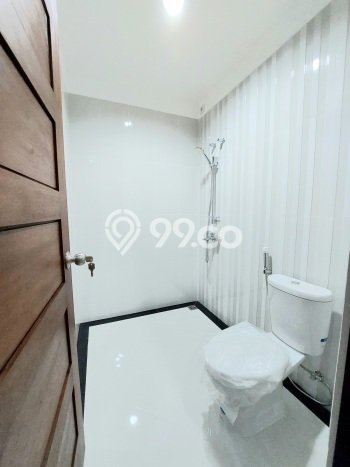 Rumah 4 KT 3 KM Luas Tanah 160m², Luas Bangunan 200m² di Ciputat, Tangerang Selatan Rumah 4 KT 3 KM Luas Tanah 160m², Luas Bangunan 200m² di Ciputat, Tangerang Selatan