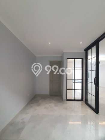 Rumah Berkualitas , Tangerang Selatan, Luas 142m2m² Bangunan 180m2m² Rumah Berkualitas , Tangerang Selatan, Luas 142m2m² Bangunan 180m2m²