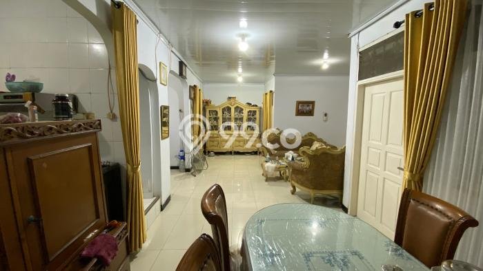 Unit Kost Dijual di Kawasan Tanah Abang Jakarta Pusat dengan 6 KT Unit Kost Dijual di Kawasan Tanah Abang Jakarta Pusat dengan 6 KT