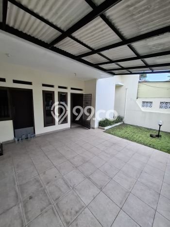 For Sale! Luxury House LT 120m2 Desain Elegan di Sektor 2 - Bintaro For Sale! Luxury House LT 120m2 Desain Elegan di Sektor 2 - Bintaro