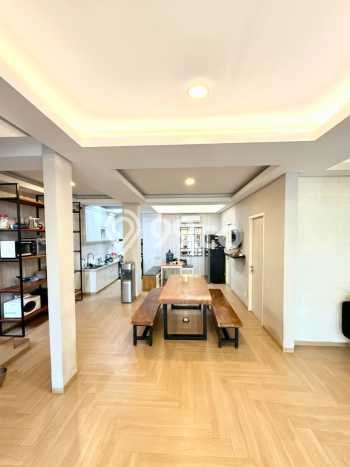 Dijual Rumah Eksklusif 4 KT di Graha Bintaro, Jakarta Selatan Dijual Rumah Eksklusif 4 KT di Graha Bintaro, Jakarta Selatan