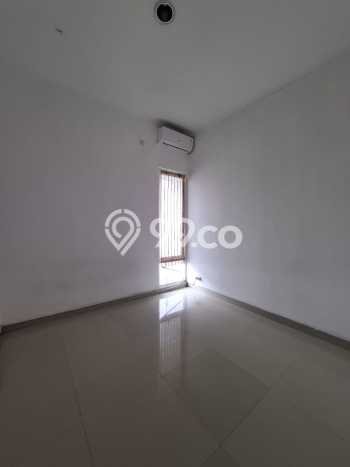 Dijual Hunian Rumah Nyaman 3 KT di Cirendeu, Jakarta Selatan Dijual Hunian Rumah Nyaman 3 KT di Cirendeu, Jakarta Selatan