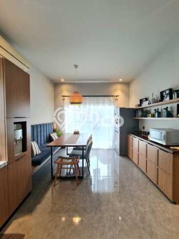 Dijual Rumah Luas Elegan Dengan View Cantik di Sektor 9-Bintaro, Tangerang Selatan Dijual Rumah Luas Elegan Dengan View Cantik di Sektor 9-Bintaro, Tangerang Selatan