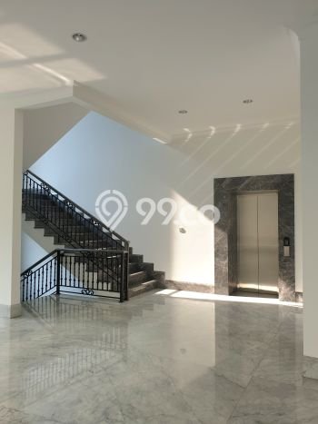 For Sale! Premium House LT 1150m2 Desain Modern di Pondok Indah For Sale! Premium House LT 1150m2 Desain Modern di Pondok Indah