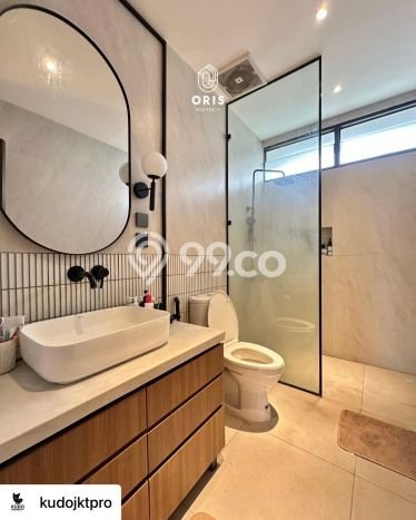 Rumah Luxury Modern Tanpa Renovasi di Pondok Pinang Jakarta Selatan Rumah Luxury Modern Tanpa Renovasi di Pondok Pinang Jakarta Selatan