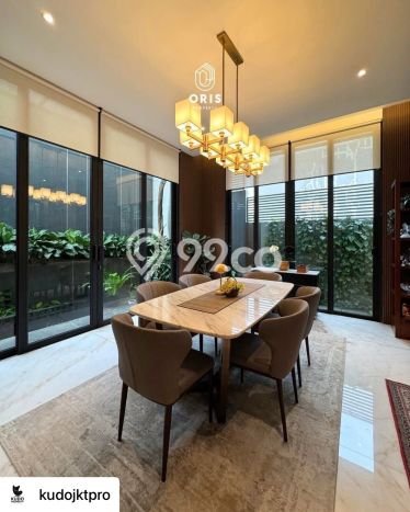 Hunian Mewah LB 280m2 Siap Pakai Desain Elegan di Kemang, Jakarta Selatan Hunian Mewah LB 280m2 Siap Pakai Desain Elegan di Kemang, Jakarta Selatan