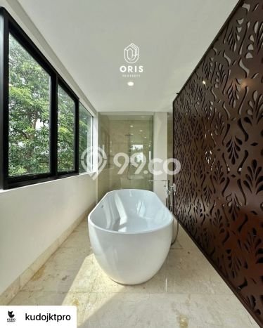Ready to Use! Premium House LT 236m2 Desain Modern di Kemang Ready to Use! Premium House LT 236m2 Desain Modern di Kemang