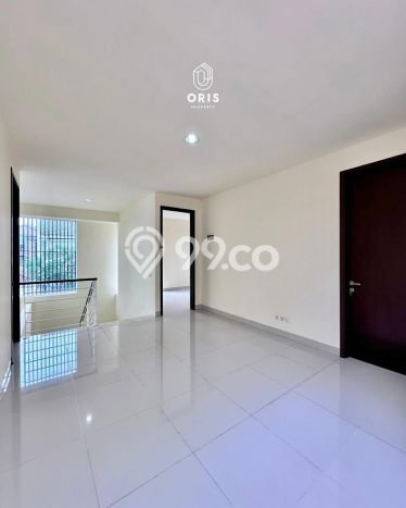 Rumah Elit LB 285m2 Siap Huni Desain Elegan di Cipete, Jakarta Selatan Rumah Elit LB 285m2 Siap Huni Desain Elegan di Cipete, Jakarta Selatan