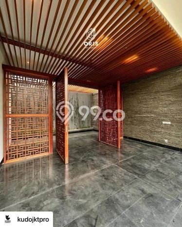 Hunian Mewah Siap Huni LT 801m2 di BSD, Tangerang Selatan Hunian Mewah Siap Huni LT 801m2 di BSD, Tangerang Selatan