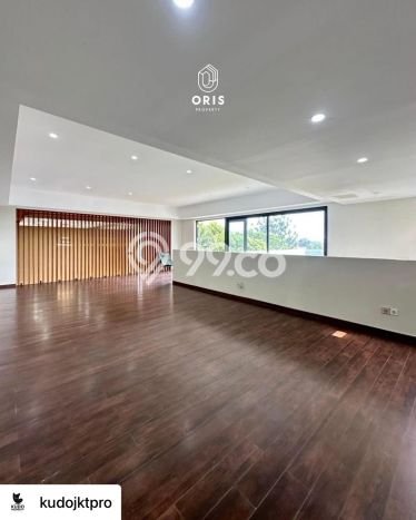 Hunian Mewah Siap Huni LT 801m2 di BSD, Tangerang Selatan Hunian Mewah Siap Huni LT 801m2 di BSD, Tangerang Selatan