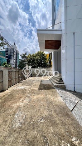 Kantor Dijual di Mampang Prapatan Jakarta Selatan dengan Luas Bangunan 3229m2 Kantor Dijual di Mampang Prapatan Jakarta Selatan dengan Luas Bangunan 3229m2