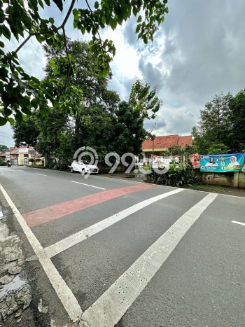 Jarang Ada! Tanah di Jagakarsa Punya Luas 1600m2 SHM Jarang Ada! Tanah di Jagakarsa Punya Luas 1600m2 SHM