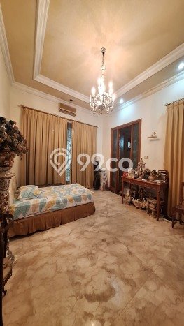 Hot Offer Hunian Premium Ideal dan Luas di Tebet, Jakarta Selatan Hot Offer Hunian Premium Ideal dan Luas di Tebet, Jakarta Selatan
