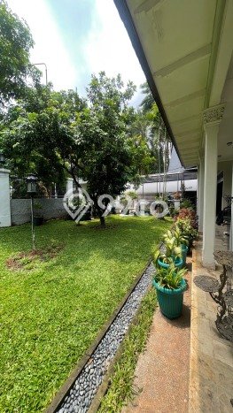 Dijual Rumah Luas Megah Dengan View Eksklusif di Pondok Indah, Jakarta Selatan Dijual Rumah Luas Megah Dengan View Eksklusif di Pondok Indah, Jakarta Selatan