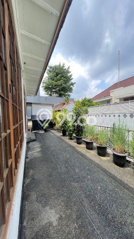 Dijual Rumah Luas Megah Dengan View Eksklusif di Pondok Indah, Jakarta Selatan Dijual Rumah Luas Megah Dengan View Eksklusif di Pondok Indah, Jakarta Selatan