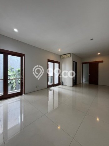 Dijual Rumah Mewah Exclusive di Kebayoran Baru, Jakarta Selatan Dijual Rumah Mewah Exclusive di Kebayoran Baru, Jakarta Selatan