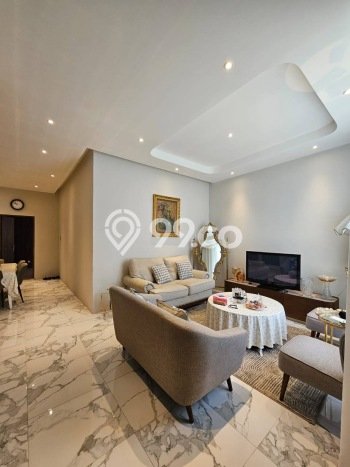 Ready to Use! Luxury House LT 165m2 Desain Elegan di Cipete Ready to Use! Luxury House LT 165m2 Desain Elegan di Cipete