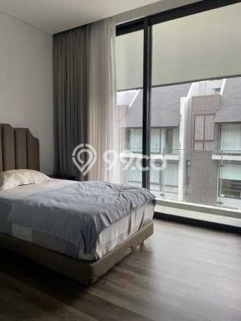 Dijual Rumah Luas Elegan Dengan View Eksklusif di Lebak Bulus, Jakarta Selatan Dijual Rumah Luas Elegan Dengan View Eksklusif di Lebak Bulus, Jakarta Selatan