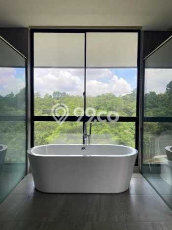 Dijual Rumah Luas Elegan Dengan View Eksklusif di Lebak Bulus, Jakarta Selatan Dijual Rumah Luas Elegan Dengan View Eksklusif di Lebak Bulus, Jakarta Selatan