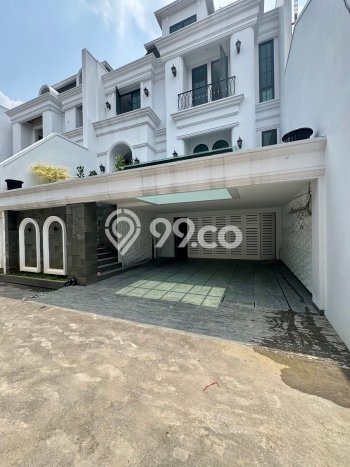 Siap Huni Hunian Elit 4 Kamar di Cilandak Dekat ke Mana Saja Siap Huni Hunian Elit 4 Kamar di Cilandak Dekat ke Mana Saja