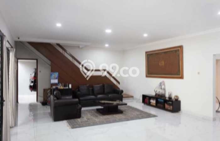 Jual Rumah Luas Megah Dengan View Eksklusif di Radio Dalam, Jakarta Selatan Jual Rumah Luas Megah Dengan View Eksklusif di Radio Dalam, Jakarta Selatan