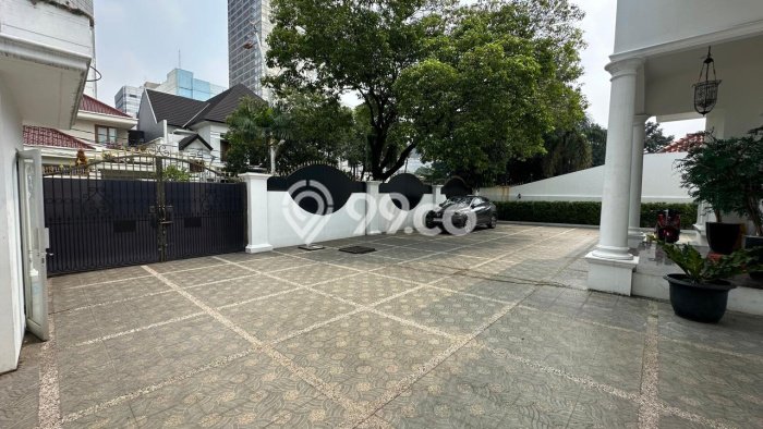 Hunian Strategis Disewakan 5 Kamar di Menteng Bisa Nego Hunian Strategis Disewakan 5 Kamar di Menteng Bisa Nego