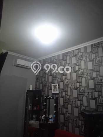 Dijual Segera Kost 23 Kamar, 22 Kamar Mandi di Tenggilis Mejoyo, Surabaya, Luas 330m2 Dijual Segera Kost 23 Kamar, 22 Kamar Mandi di Tenggilis Mejoyo, Surabaya, Luas 330m2