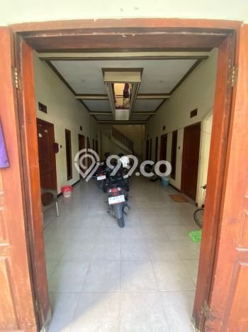 Aset Investasi! Kost Dijual di Mulyorejo, Surabaya, 14 KT, 6 KM, Luas 210m2 Aset Investasi! Kost Dijual di Mulyorejo, Surabaya, 14 KT, 6 KM, Luas 210m2