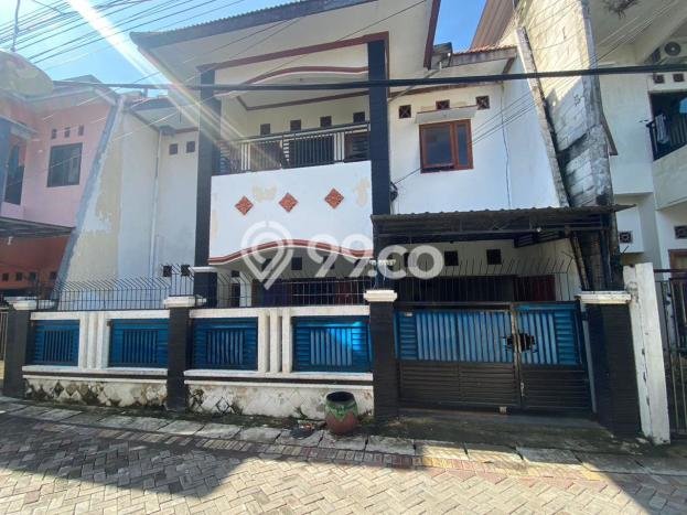 Aset Investasi! Kost Dijual di Mulyorejo, Surabaya, 14 KT, 6 KM, Luas 210m2 Aset Investasi! Kost Dijual di Mulyorejo, Surabaya, 14 KT, 6 KM, Luas 210m2