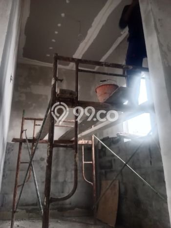 Dijual Cepat Rumah Favorit Siap Huni LB 50m2 di Rungkut, Surabaya Dijual Cepat Rumah Favorit Siap Huni LB 50m2 di Rungkut, Surabaya