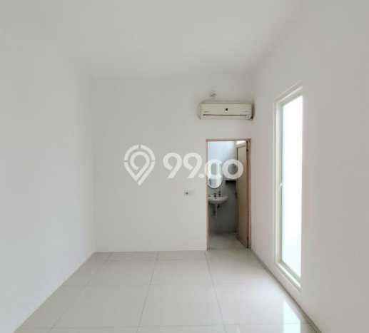 Rumah Luxury Modern Tanpa Renovasi di Citraland Surabaya Rumah Luxury Modern Tanpa Renovasi di Citraland Surabaya