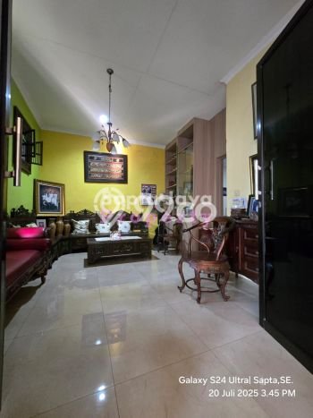PROMO SPESIAL! Rumah Siap Huni lokasi Rungkut, Surabaya, LT 176m2m² Bangunan 144m2m² PROMO SPESIAL! Rumah Siap Huni lokasi Rungkut, Surabaya, LT 176m2m² Bangunan 144m2m²