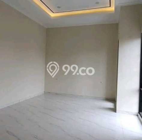 Rumah Strategis Modern Lb 160m2 di Rungkut, Surabaya Rumah Strategis Modern Lb 160m2 di Rungkut, Surabaya