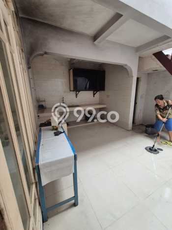 Rumah Modern Cantik 4 Kamar Bisa Langsung Pindah di Rungkut Rumah Modern Cantik 4 Kamar Bisa Langsung Pindah di Rungkut