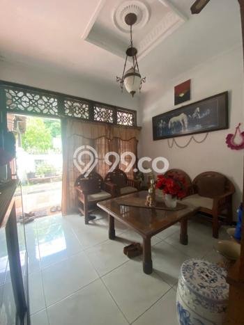 SPECIAL OFFER! Rumah Nyaman di Kutisari, LT 240m² Bangunan 250m² SPECIAL OFFER! Rumah Nyaman di Kutisari, LT 240m² Bangunan 250m²