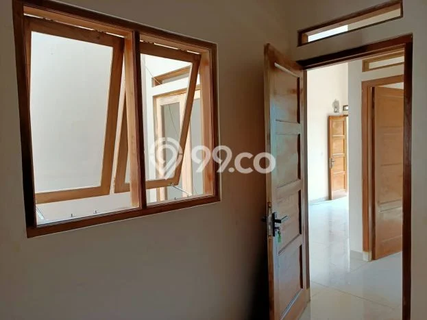 Rumah Luas Asri 3 KT Siap Huni di Sarijadi Bandung Rumah Luas Asri 3 KT Siap Huni di Sarijadi Bandung